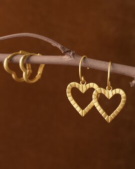 Muja Juma - Earring - goldplated pendant - big heart