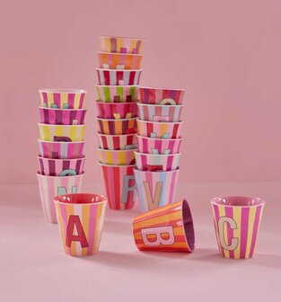 Rice - Melamine Cup - alfabet letters pink - gestreept