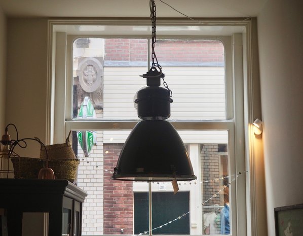 Helaas compromis Herformuleren Oude-fabriekslamp-zwart - De Winkel in Leiden